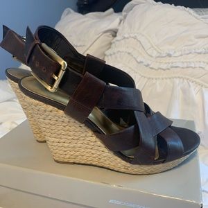 Jessica Simpson wedges